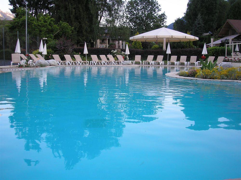 Résidence Hôtelière Spa Les Chataigniers Saint-Jorioz Exterior foto