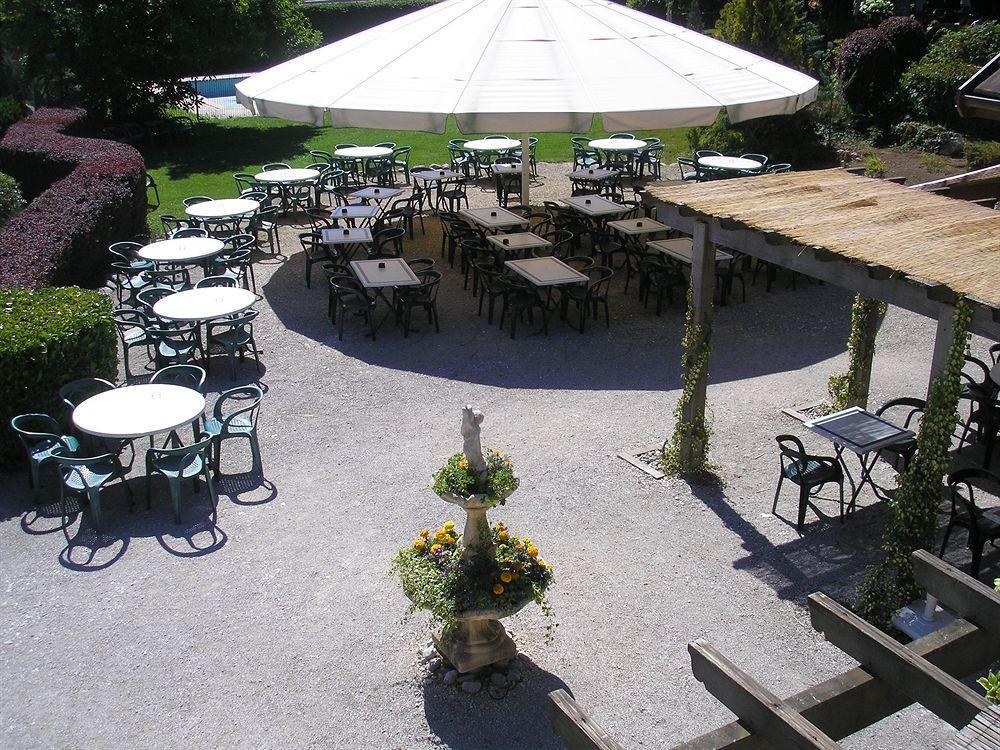 Résidence Hôtelière Spa Les Chataigniers Saint-Jorioz Exterior foto